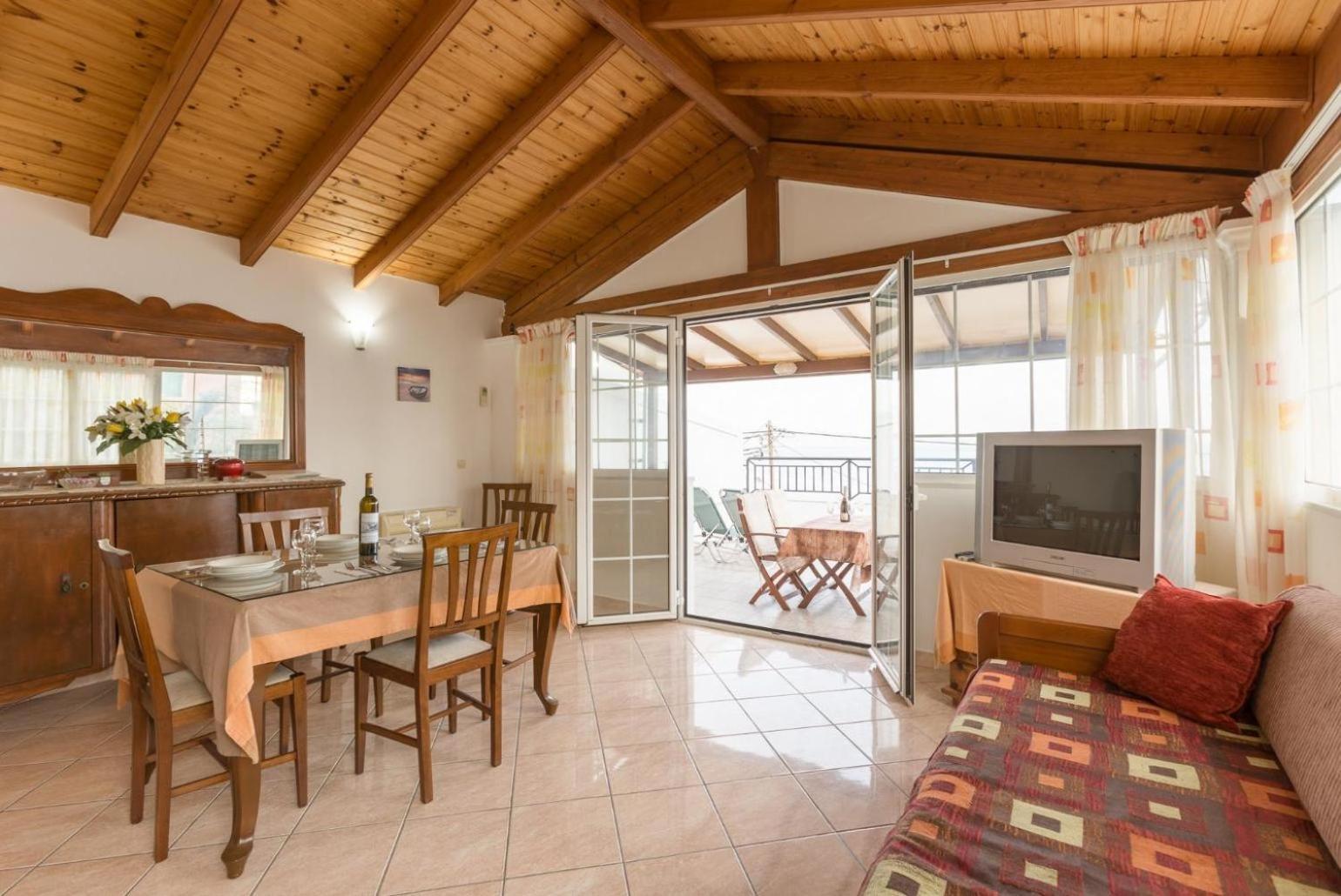 Ferienwohnung Georgia Katávolos Exterior foto